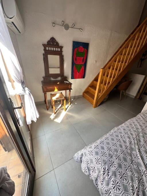 Appartement A 25 Min De La Plage Tourbes Luaran gambar